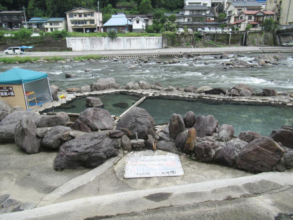 Amagase Onsen Hotel Suikoen Hita Luaran gambar